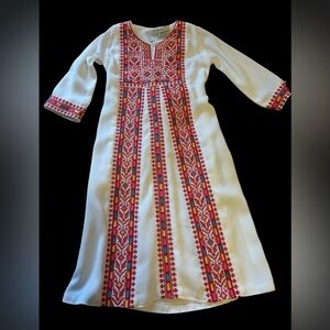 Beautiful traditional Jordanian embroidered white and Red Dress. Fits 4T